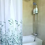 וילה Family House *