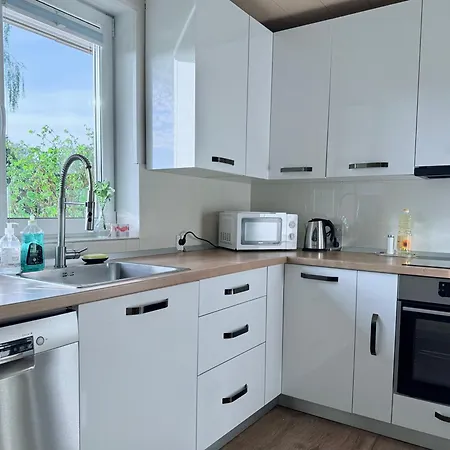 Βίλα Family House