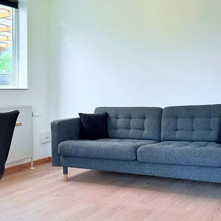 Molleparken House In *