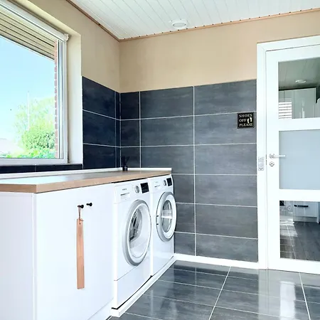 Family House Βίλα *